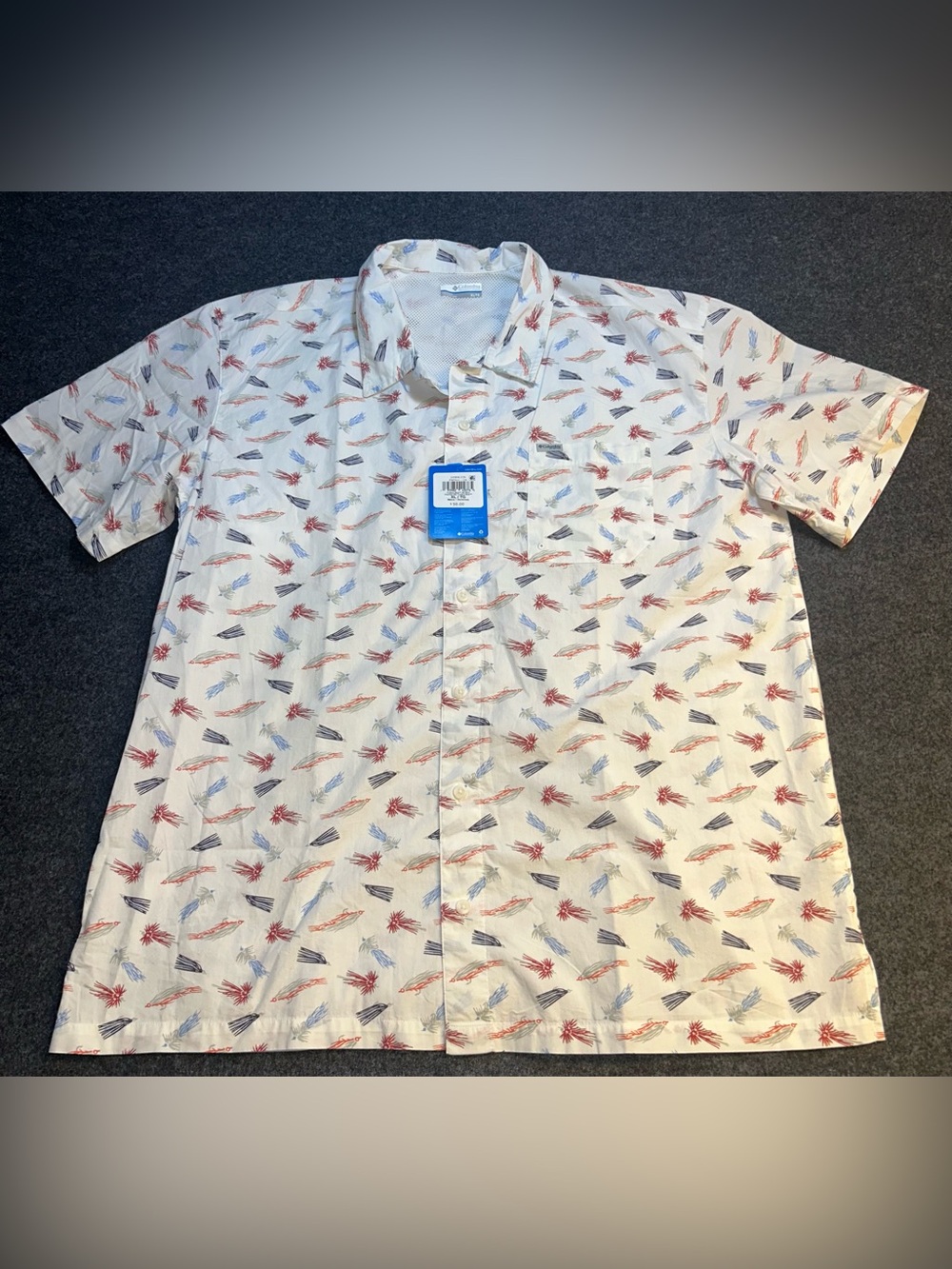 Columbia PFG Fishing Shirt Mens XL White Fly Lure Print Short Sleeve FM7011 NWT